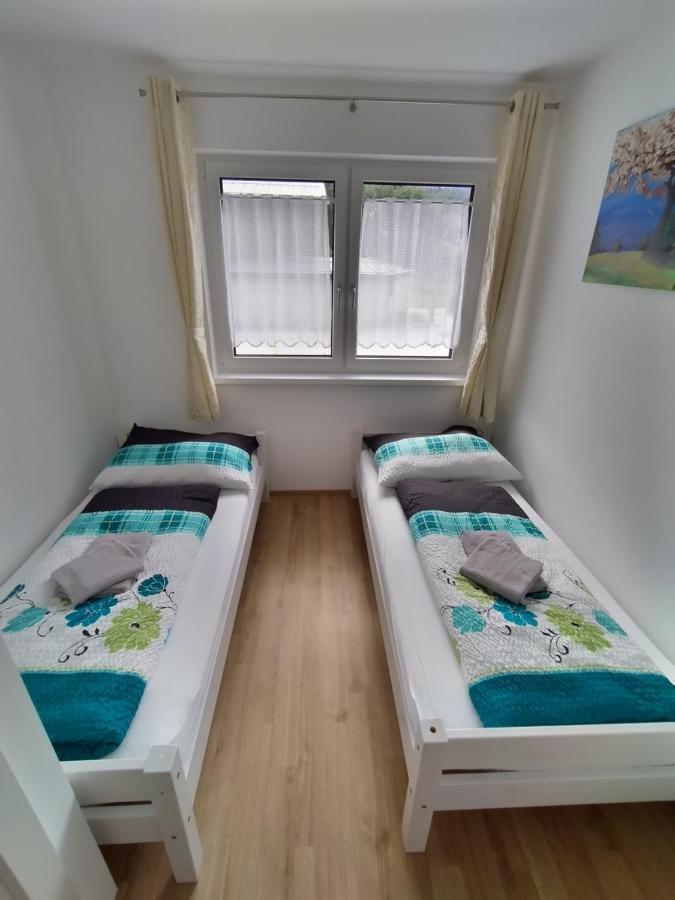 Appartment Dutzler ซังต์ มาร์ติน อัม เทนเนนเกอเบียร์เกอ ภายนอก รูปภาพ