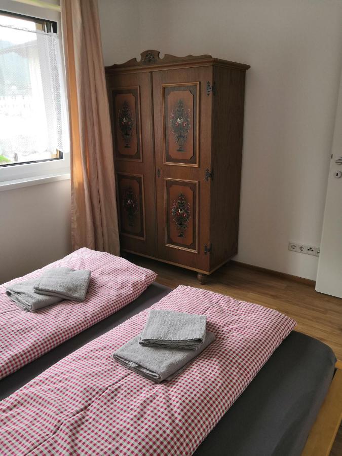 Appartment Dutzler ซังต์ มาร์ติน อัม เทนเนนเกอเบียร์เกอ ภายนอก รูปภาพ