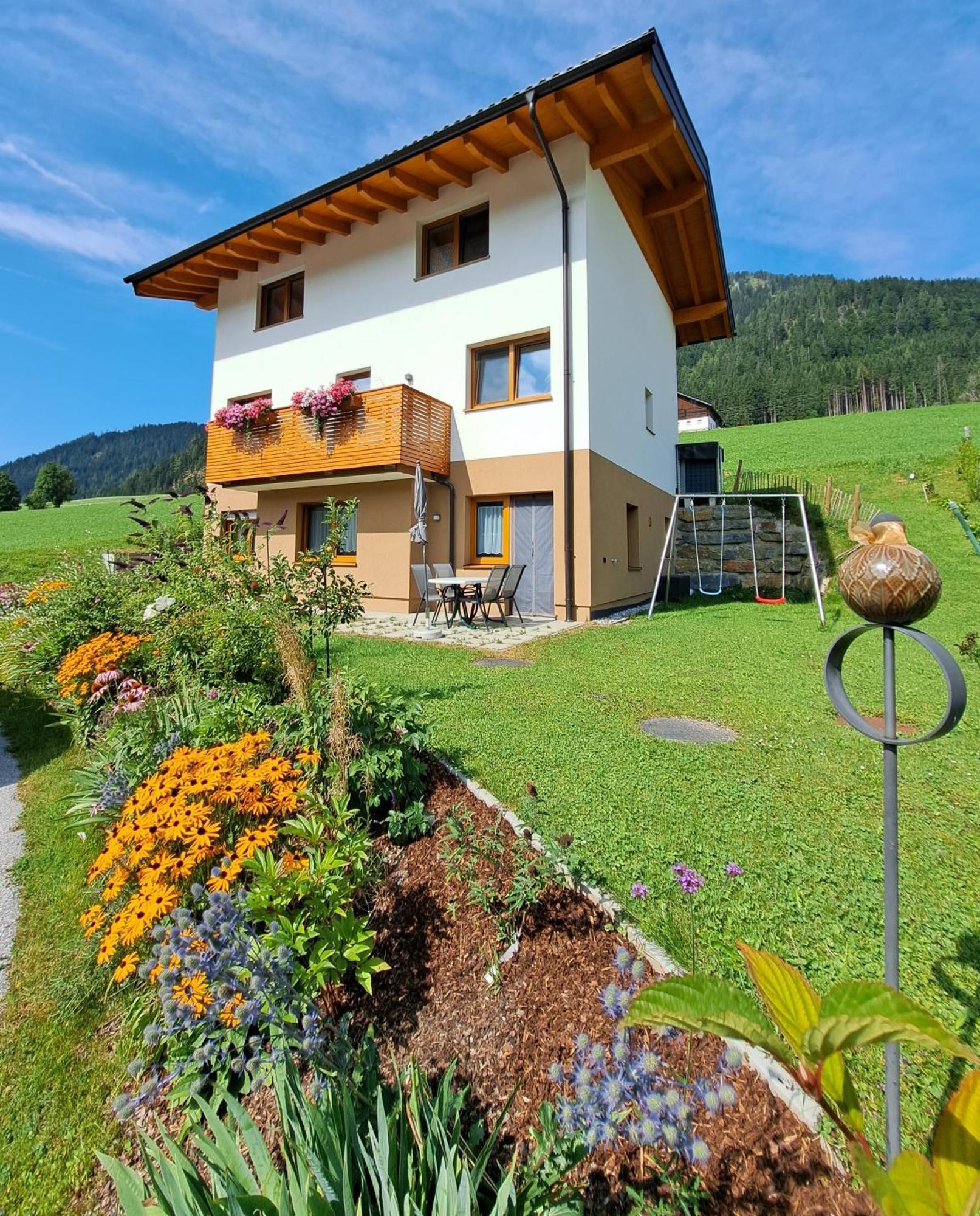 Appartment Dutzler ซังต์ มาร์ติน อัม เทนเนนเกอเบียร์เกอ ภายนอก รูปภาพ